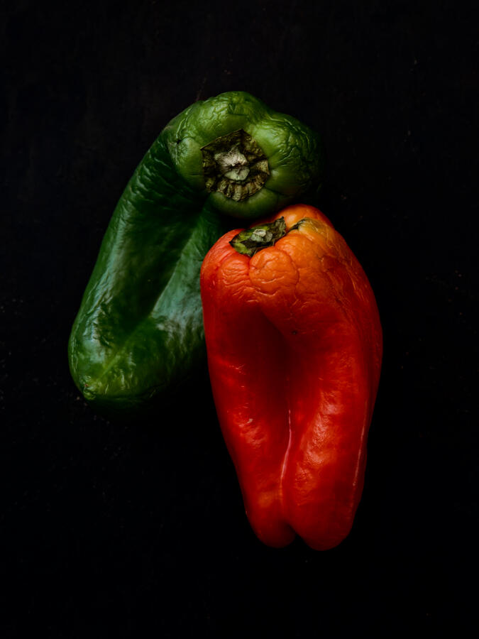 2026 Pair of Peppers Green and Red wrinkled